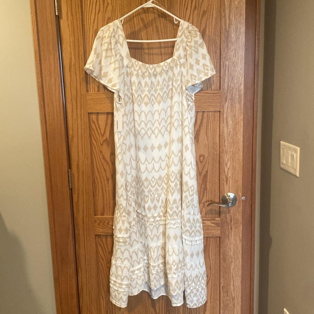 Sonoma White and Beige Flutter Sleeve Sundress NWT - Picture 5 of 6